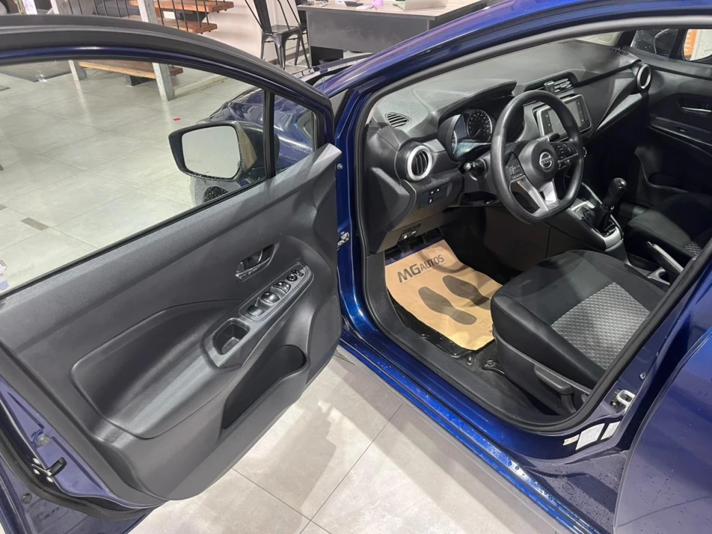 imagen 0 de vehiculo con id 2169